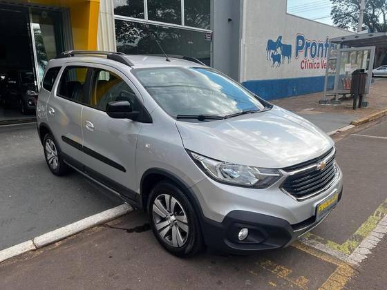 CHEVROLET SPIN 1.8 ACTIV7 8V FLEX 4P AUTOMÁTICO CHEVROLET SPIN 1.8 ACTIV7 8V FLEX 4P AUTOMÁTICO